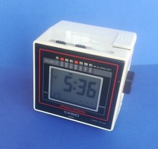 CASIO QUARTZ DQ-600 DIGITAL ALARM CLOCK ANNI 80 Made In Japan comprar usado  Enviando para Brazil