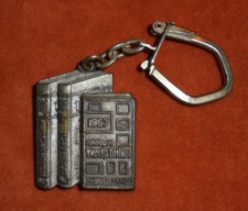 Book keychain album d'occasion  Expédié en Belgium