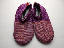 Meias Bombas Gripper Slippers House Shoes tamanho M (M 7-9.5, W 9-11.5) comprar usado  Enviando para Brazil