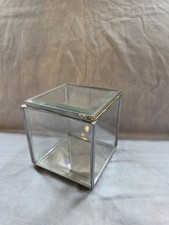 Pequena caixa de vidro com chumbo 4”x 4” e latão bugigangas/exibição tampa articulada pés esféricos comprar usado  Enviando para Brazil