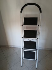 scala antiscivolo usato scala antiscivolo usato  Canossa