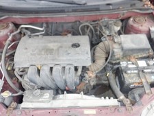 Luz de freio de montagem alta central usada serve: 2004 Toyota Corolla grau A comprar usado  Enviando para Brazil