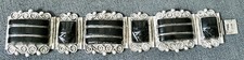 Joli bracelet serti d'occasion  France