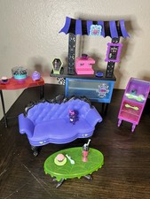 Monster High Caixão Grão Cafeteira Playset Sofá Cadeira Comida Sem Boneca comprar usado Monster High Caixão Grão Cafeteira Playset Sofá Cadeira Comida Sem Boneca comprar usado  Enviando para Brazil