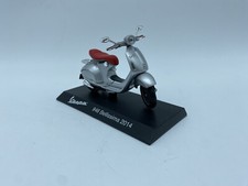 Modellino scooter vespa usato  Arzano