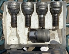 Renault locking wheel for sale  BISHOP'S STORTFORD