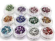 12000 perline strass usato  Spedire a Italy