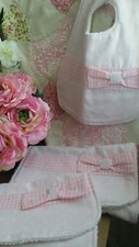  Lote de 3 paños de eructo y babero hechos a mano para bebés niñas rosa sobre lunares blancos  segunda mano  Embacar hacia Mexico