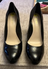 New nine west for sale  Farmville