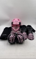 Usado, Conjunto de equipamentos Century Kids luvas pretas rosa stand up almofadas capacete sparring comprar usado  Enviando para Brazil