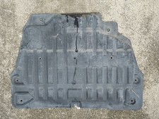 Riparo sottomotore originale usato Riparo sottomotore originale usato  Sala Consilina