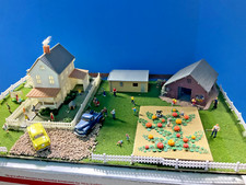 Scale dpm building for sale  Gloucester