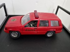JEEP GRAND CHEROKEE POMPIER F.D.N.Y Rouge au 1/18 SOLIDO 9006 voiture miniature comprar usado  Enviando para Brazil