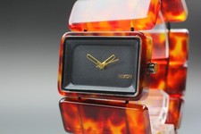[Perto de ESTADO PERFEITO] NIXON The Vega Love The Hotness relógio de quartzo concha de tartaruga JAPÃO, usado comprar usado  Enviando para Brazil