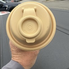 Vintage Tupperware 844 Batedeira de Agitação Rápida Liquidificador Shaker Bronzeado Medição Sem Inserção, usado comprar usado Vintage Tupperware 844 Batedeira de Agitação Rápida Liquidificador Shaker Bronzeado Medição Sem Inserção, usado comprar usado  Enviando para Brazil