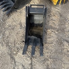 Bobcat change bucket for sale  Elkhart Lake