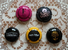 Lot capsules champagne d'occasion  Sévérac-le-Château
