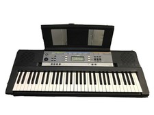 Teclado portátil Yamaha YPT240 61 teclas com estéreo ultra amplo, usado comprar usado  Enviando para Brazil