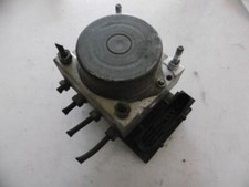 8200747140 pompa abs usato  Barletta