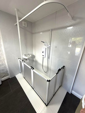 1700 shower screen for sale 1700 shower screen for sale  DARLINGTON