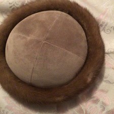 Chapeau daim. véritable. d'occasion  Alès