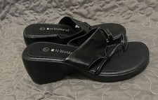 Boundaries black strappy for sale  Smithville