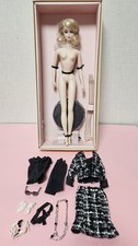 Silkstone barbie boucle usato  Spedire a Italy