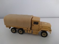 Kaiser jeep bâché. d'occasion  Ploërmel