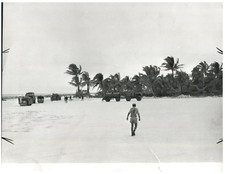 Atoll mururoa base d'occasion  Pagny-sur-Moselle