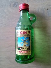 Mignonette mini bouteille d'occasion Mignonette mini bouteille d'occasion  Carvin