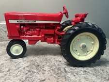 Vintage ertl international for sale  Owaneco