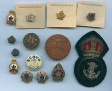 Varios artículos militares de la Primera Guerra Mundial, Segunda Guerra Mundial - Lote de 14 piezas. segunda mano  Embacar hacia Mexico