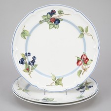 Set dinner plates d'occasion  Expédié en Belgium