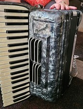 crucianelli comprar usado crucianelli comprar usado  Enviando para Brazil