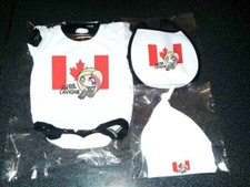 AVRIL LAVIGNE - Kit Baby Trousseau - Bodysuit recém-nascido + babador + chapéu de bebê comprar usado  Enviando para Brazil