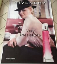 Amanda seyfried givenchy d'occasion  France
