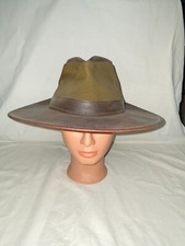 Brown leather outback for sale  Beaverton