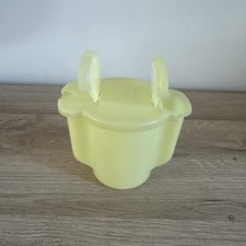 Petit Pichet Pot A Crème / Sucrier Tupperware Jaune  Avec Couvercle Ouvrable, usado comprar usado Petit Pichet Pot A Crème / Sucrier Tupperware Jaune  Avec Couvercle Ouvrable, usado comprar usado  Enviando para Brazil