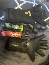Titan goalkeeper gloves for sale  EDINBURGH