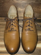 Usado, Sapatos Oxford de Cadarço Feminino Frye Melissa 10 Bronzeado Novo Par de Exibição comprar usado  Enviando para Brazil