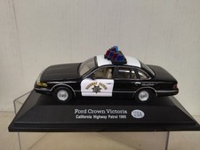 Ford crown victoria d'occasion  Expédié en Belgium