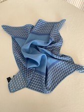 Petit foulard carré d'occasion  Le Péage-de-Roussillon