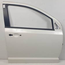 Porta anteriore destra usato  Ferrara