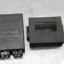 Kawasaki zzr600 ecu d'occasion  Expédié en Belgium