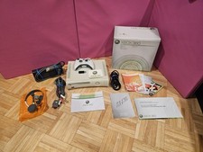 Console Microsoft Xbox 360 branco com cabos de alimentação e AV, caixa OEM, + acessórios  comprar usado  Enviando para Brazil