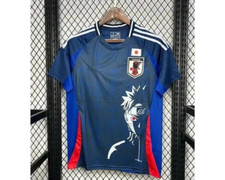 Maglietta sportiva anime usato  Ragalna