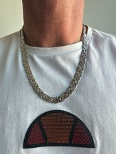 White gold flat for sale White gold flat for sale  NEWQUAY