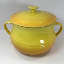 Creuset stoneware quart for sale  Holiday