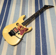 Charvel model 80s d'occasion  Expédié en Belgium