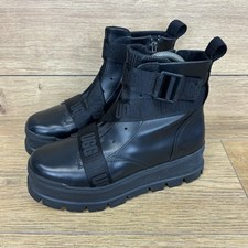 Ugg boots women for sale  KING'S LYNN